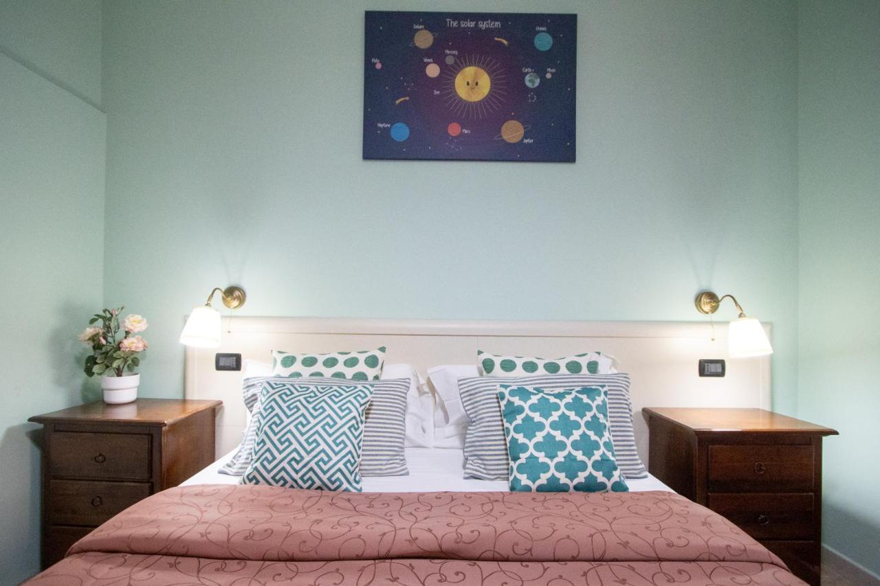 B&B Colorful Suite Yard Rome Bagian luar foto