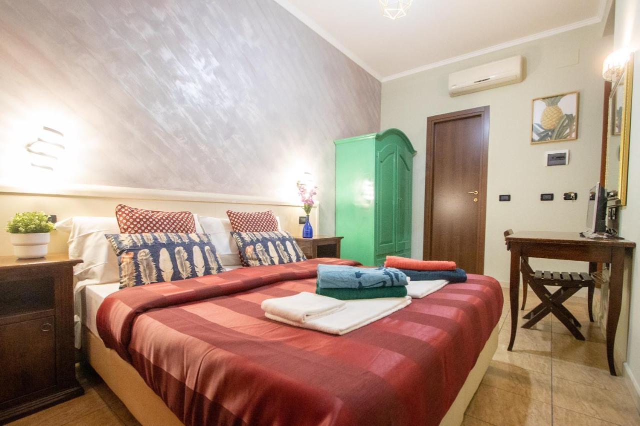 B&B Colorful Suite Yard Rome Bagian luar foto