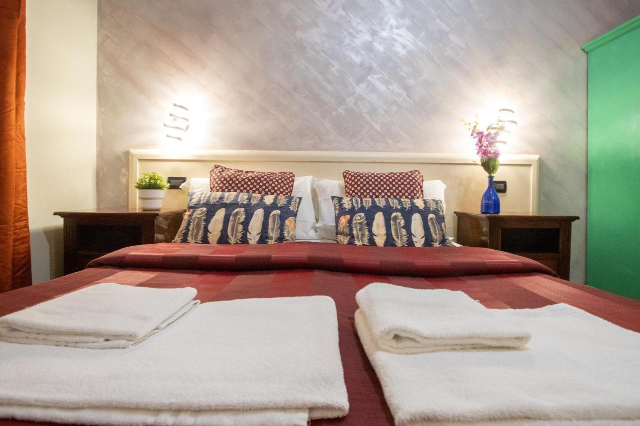 B&B Colorful Suite Yard Rome Bagian luar foto