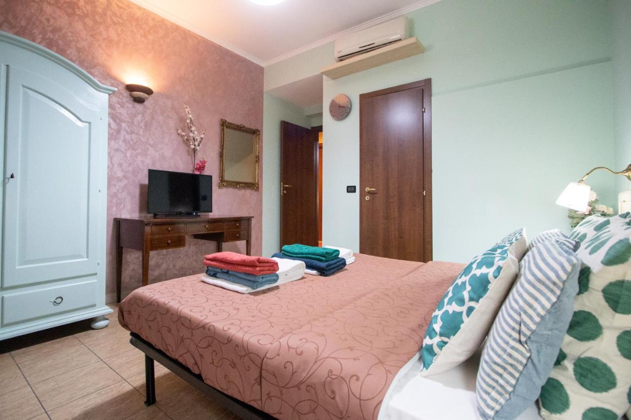 B&B Colorful Suite Yard Rome Bagian luar foto