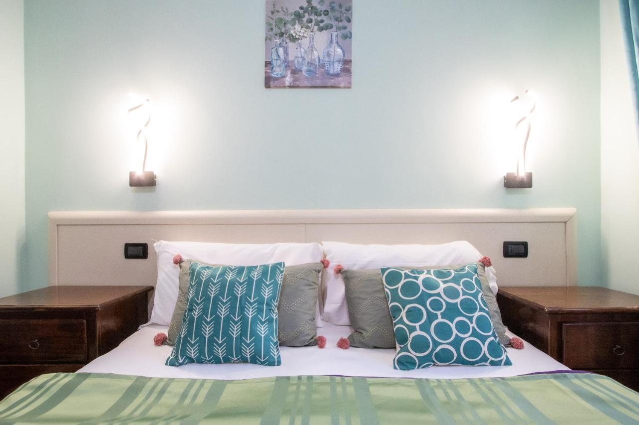 B&B Colorful Suite Yard Rome Bagian luar foto